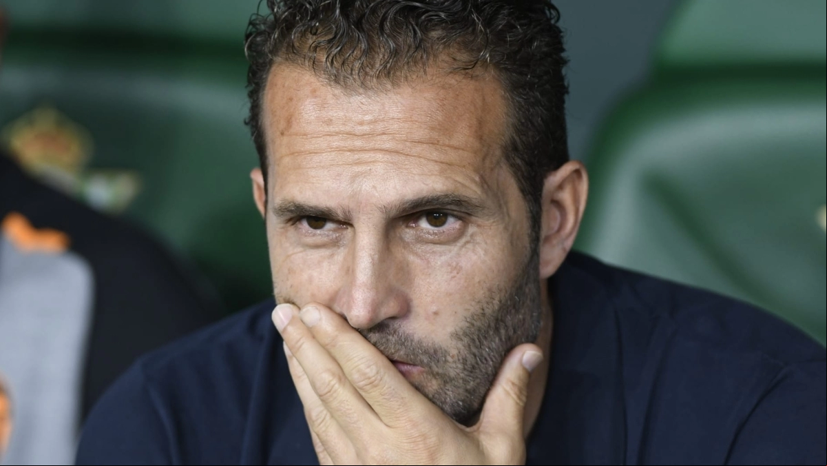 El jugador que quiere el Valencia por si venden a Javi Guerra