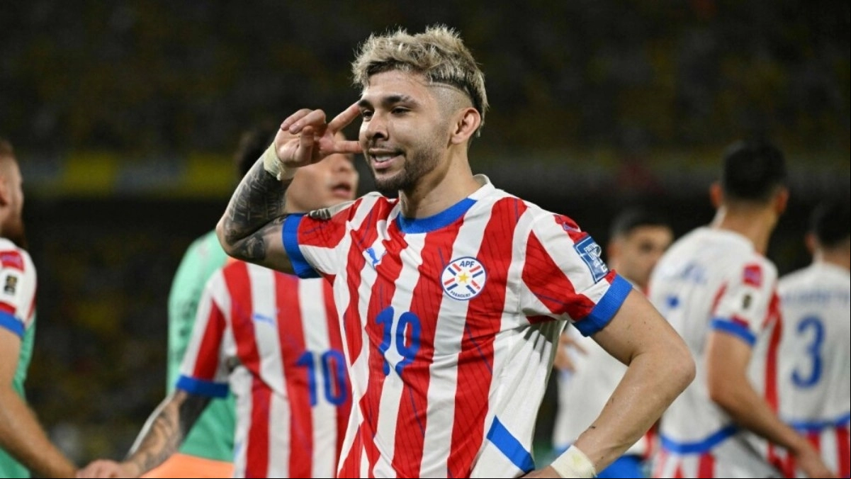 <p>Julio Enciso, player for Brighton and the Paraguay national team</p>