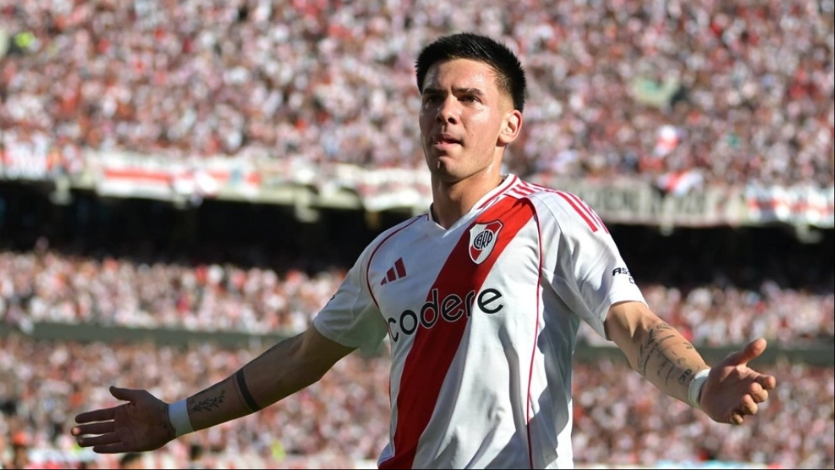 El PSG se mete en la puja por Franco Mastantuono
