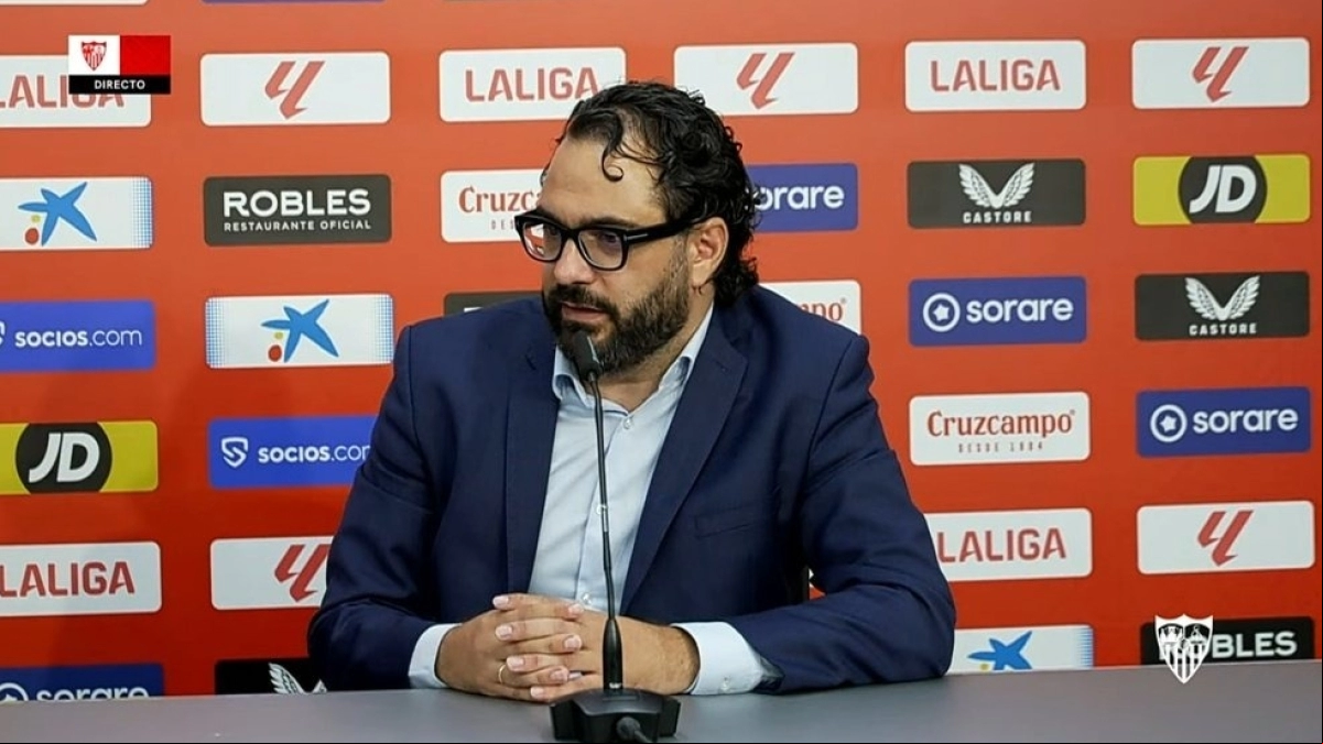 El Sevilla despide a Víctor Orta / Eldesmarque
