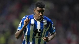 Alexander Isak cuenta con numerosos pretendientes. Foto: Getty
