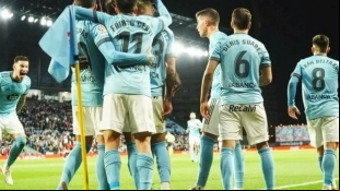 Los jugadores celestes celebran un gol. Foto: VigoÉ