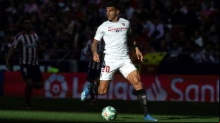 Diego Carlos es la fórmula para que Monchi vuelva a sacar la varita. Foto: Marca