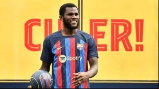 Los dos equipos que siguen la situación de Christensen y Kessié - Foto: Rrp