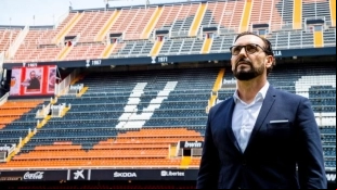 José Bordalás ha caído de pie en Mestalla. Foto: Getty