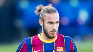 Óscar Mingueza recibe una propuesta de la Ligue 1 para salir del FC Barcelona "Foto: Sport"