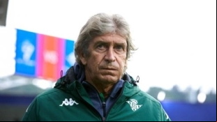 El posible descenso del Alavés pone a tiro un fichaje del Betis