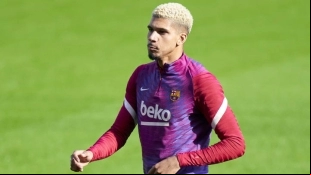 Problemas a la vista en el Barça, Araújo rechaza la renovación / 90min.com