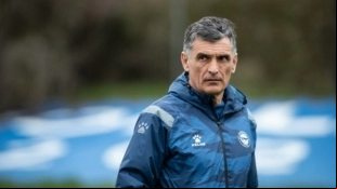 OFICIAL: El Deportivo Alavés anuncia la salida de José Luis Mendilibar