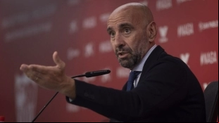 Tres fichajes que baraja Monchi para el centro del campo - Foto: Diario AS