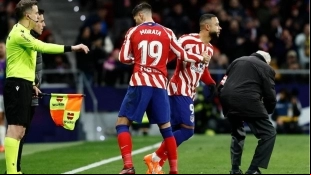 La llegada de Depay amenaza la posición de Morata - Foto: Sport