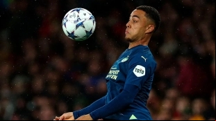 Sergiño Dest, un alivio para el Barcelona / FCBarcelona noticias