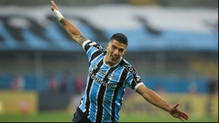 El bombazo español de Gremio para olvidar a Luis Suárez