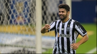 Diego Costa no se mueve de Brasil / Cadena Ser