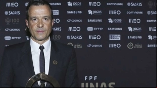 Mendes quiere pescar en las categorías inferiores del Barça / RTVE.es