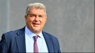 El PSV regatea al Barcelona / FC Barcelona Noticias