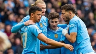 Los 5 jugadores que podrían dejar el Manchester City en verano