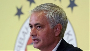 Los 3 fichajes que exigió Mourinho al Fenerbahce