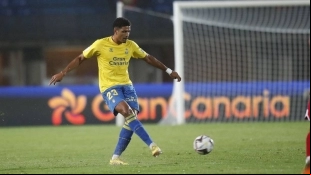 Saúl Coco, central de Las Palmas pretendido por el Sevilla que fichará por el Torino