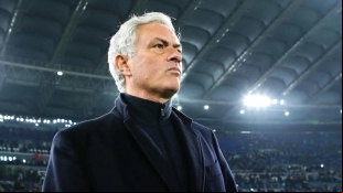 Jose Mourinho, actual entrenador del Fenerbahce, equipo que se ha llevado a Kostic.