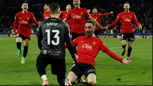 Los jugadores del Mallorca celebran un pase en la Copa del Rey