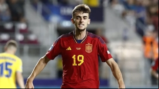Aimar Oroz, jugador de Osasuna que podría salir del club próximamente
