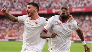 El Sevilla FC fija su mirada en un talento de La Liga | LALIGA