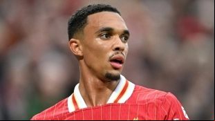 Los 3 candidatos del Liverpool para sustituir a Alexander Arnold