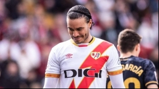 Raúl de Tomás tiene ofertas de tres clubes de la Liga / Eldesmarque
