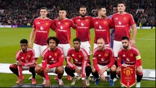 Manchester United se prepara para invertir 180 millones en tres fichajes | Football365