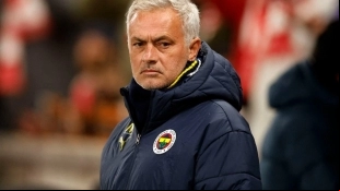 Mourinho quiere a Allan Saint-Maximin fuera del Fenerbahçe / El Confidencial