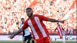 Luis Suárez, delantero del Almería