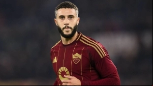 La AS Roma piensa en Mika Mármol para sustituir a Mario Hermoso / Estadio Deportivo