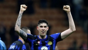 El club que quiere sacar a Alessandro Bastoni del Inter de Milán