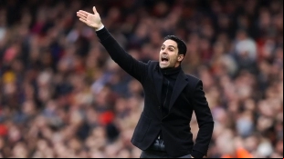Arteta focuses on Hugo Ekitike / Fox Sports