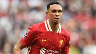 Liverpool eyes Mingueza / The Guardian