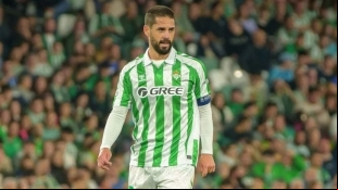 El club que prepara un oferta millonaria para sacar a Isco del Betis
