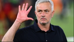 José Mourinho, entrenador del Fenerbahçe de Turquía