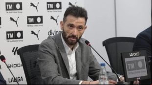 El Valencia recibe el rechazo de Kike García / Levante-EMV