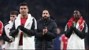Manchester United plans 3 major bombshells / CNN