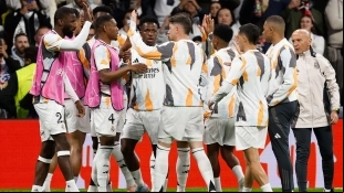 Arsenal wants to sign 3 stars from Real Madrid