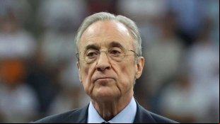 El Real Madrid no fichará a Grimaldo / Flashscore