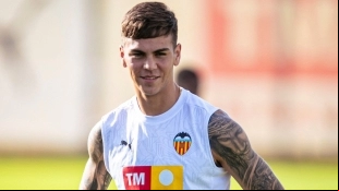 El Atlético de Madrid quiere fichar a Enzo Barrenechea
