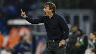 Antonio Conte, entrenador del Napoli