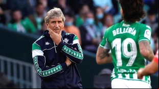 Manuel Pellegrini, entrenador del Real Betis